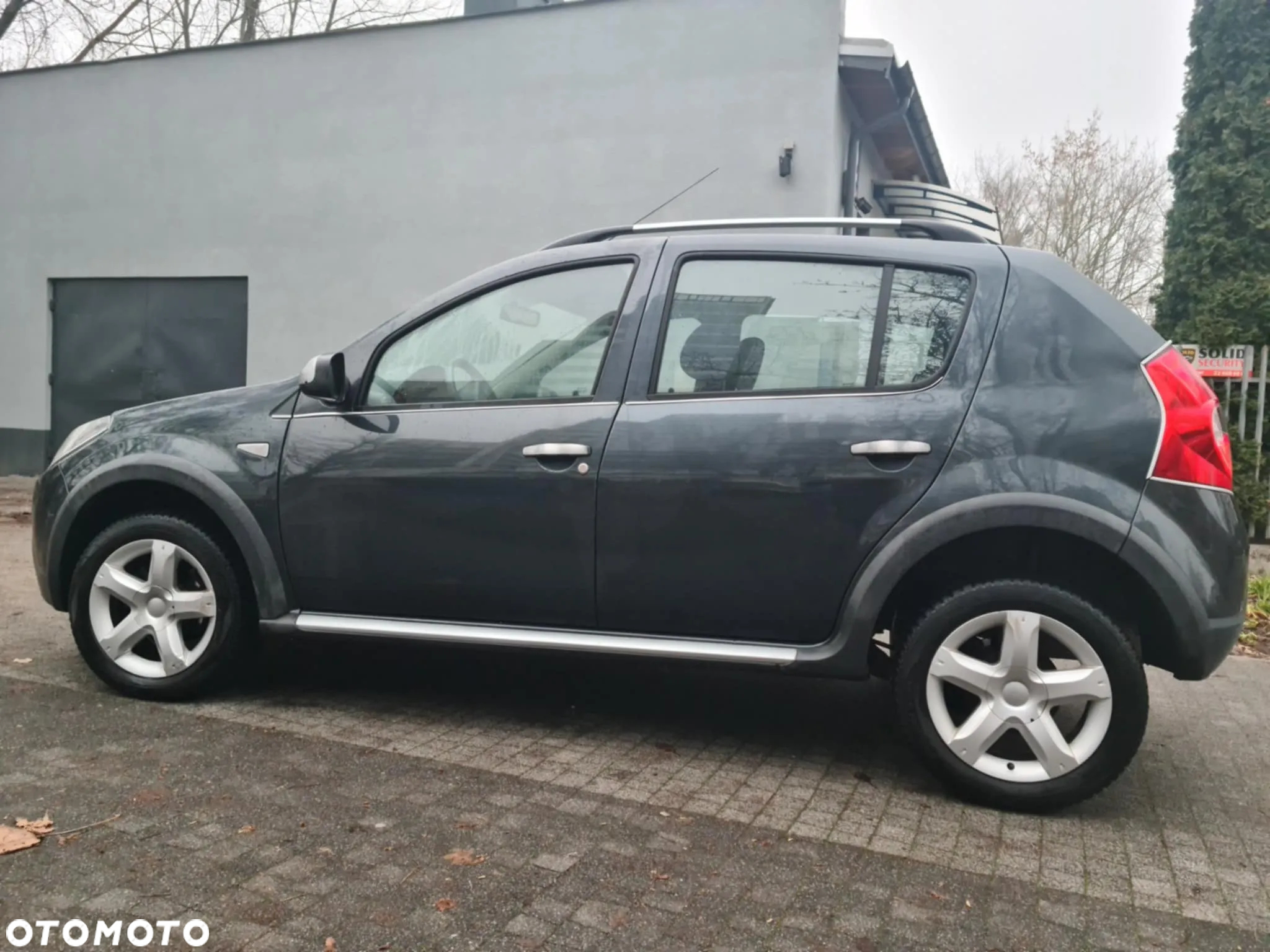 Dacia Sandero 1.6 MPI Stepway - 4