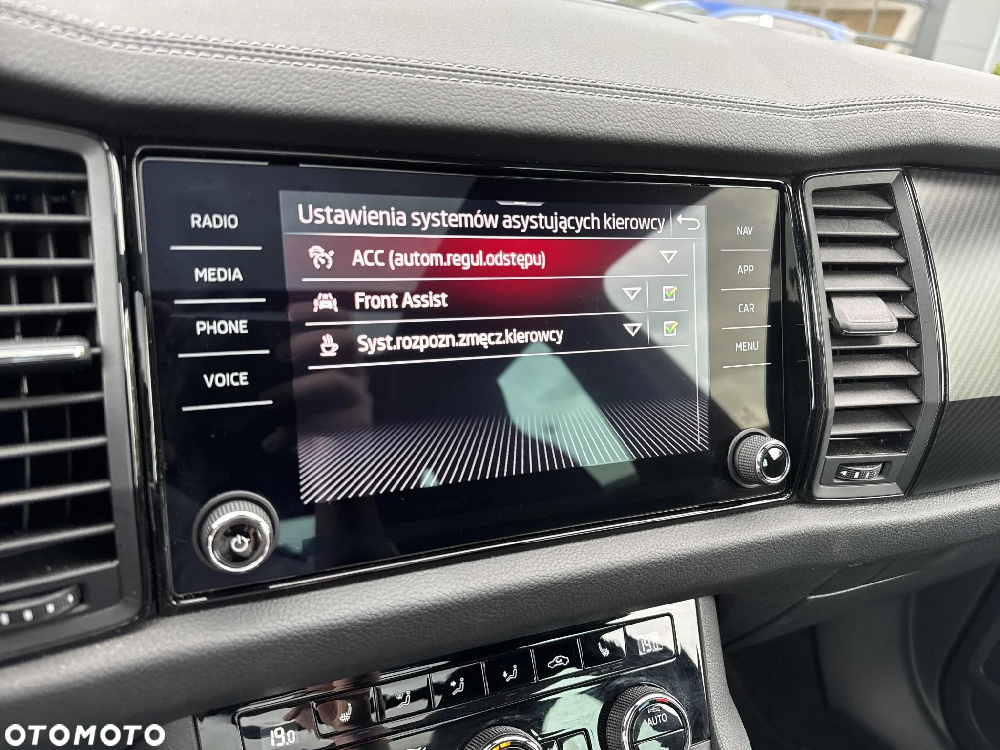 Skoda Kodiaq 1.5 TSI ACT 4x2 Sportline DSG - 21
