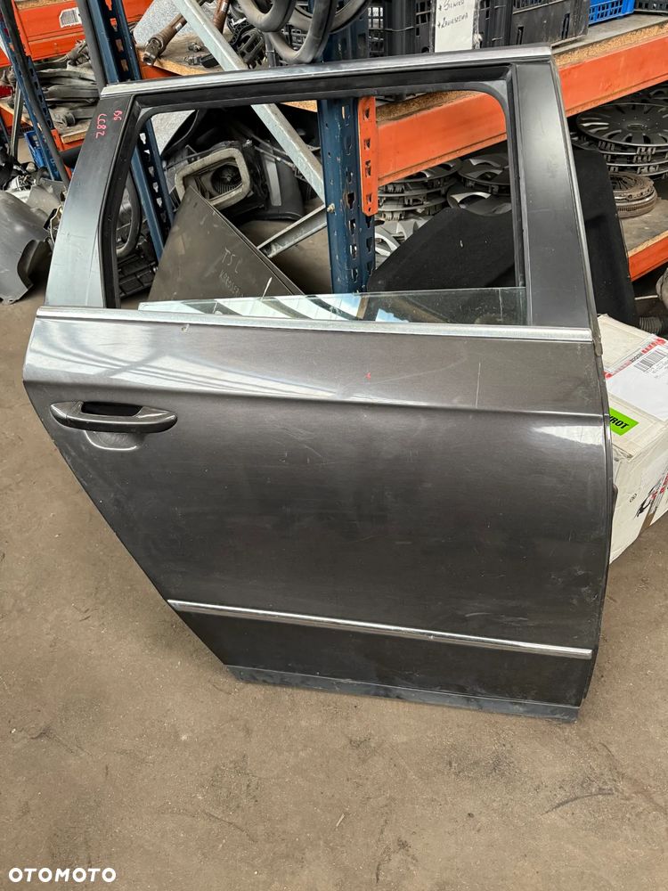 VW PASSAT B6 KOMBI LC8Z DRZWI PRAWE TYLNE KOMPLETNE - 1