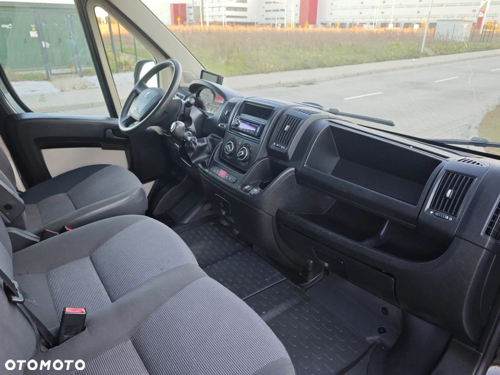 Peugeot BOXER - 12