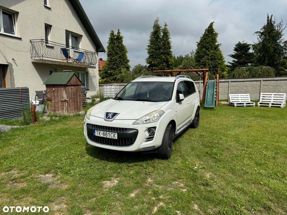 Peugeot 4007 - 7