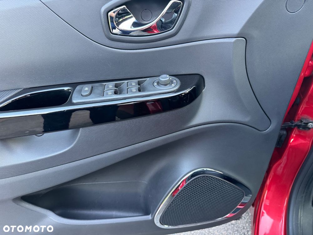 Renault Captur - 10