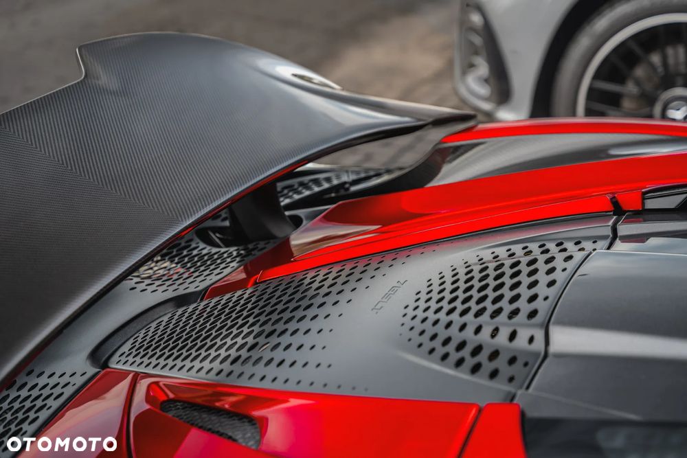 McLaren 765LT Spider - 25