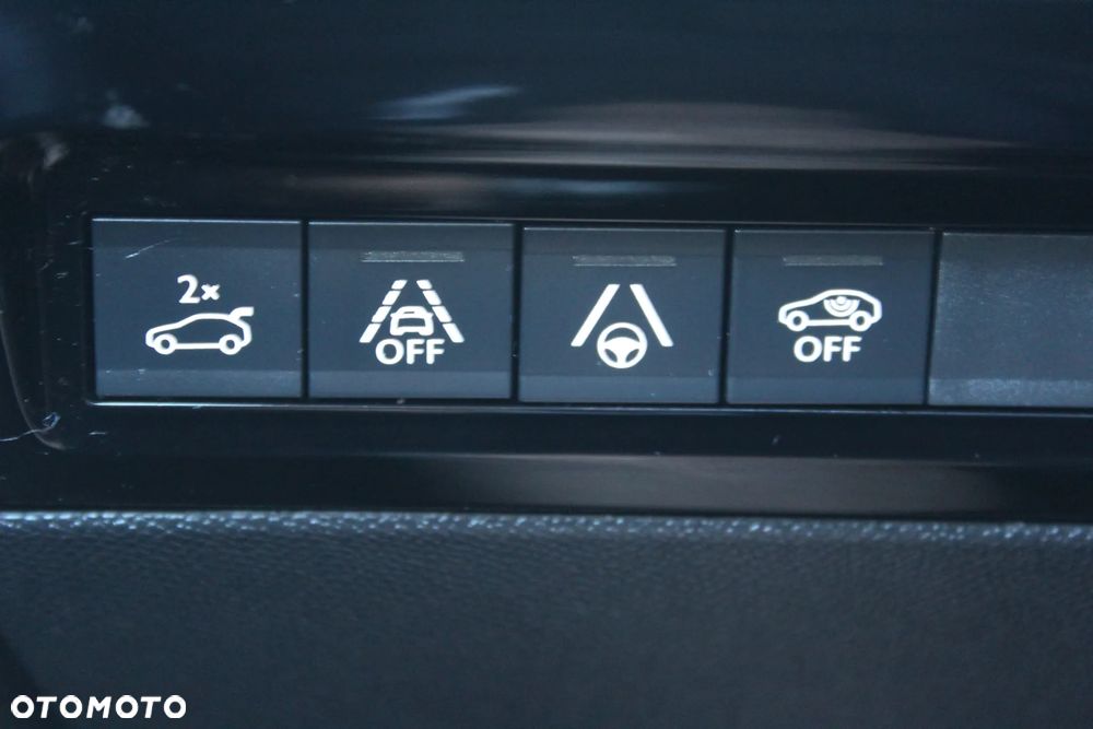 Peugeot 508 BlueHDi 130 EAT8 GT - 27