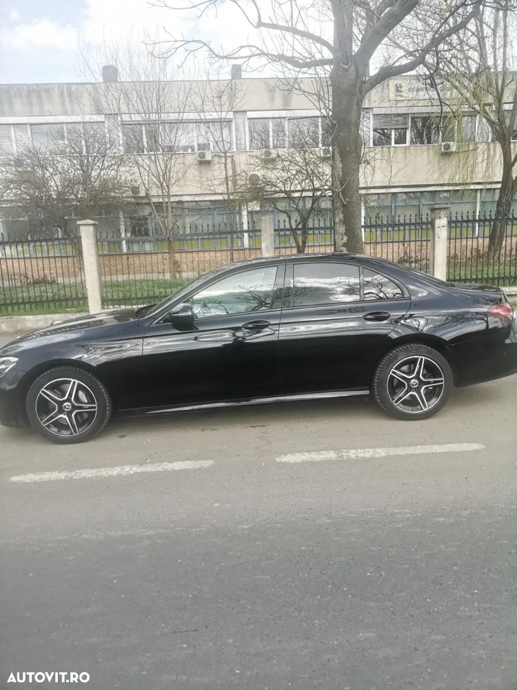 Mercedes-Benz E 300 de 9G-TRONIC AMG Line - 4