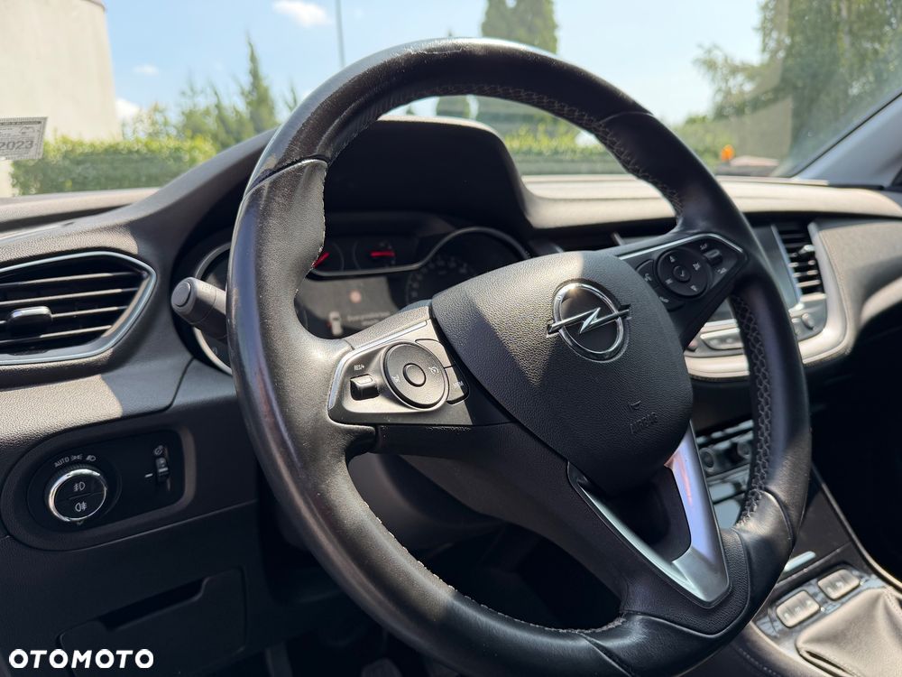 Opel Grandland X 1.6 D Start/Stop INNOVATION - 39