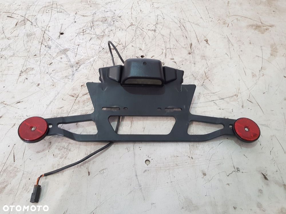 mocowanie tablicy rejestracyjnej 708300553 canam renegade 1000 17 rok - 2