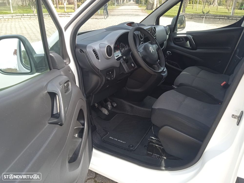 Citroën Berlingo XL (Longa) 1.6 Hdi 100cv 3 lugares 5 portas - 11