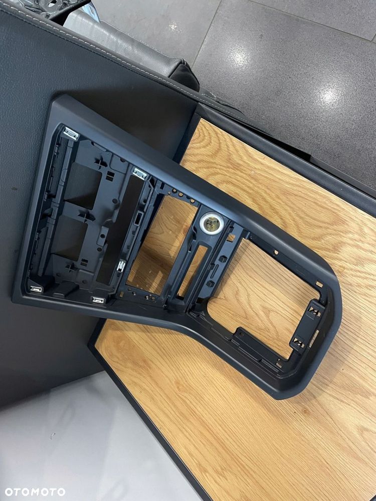 Panel Ramka Tunel VW Touran III 5 5T 2015- - 7
