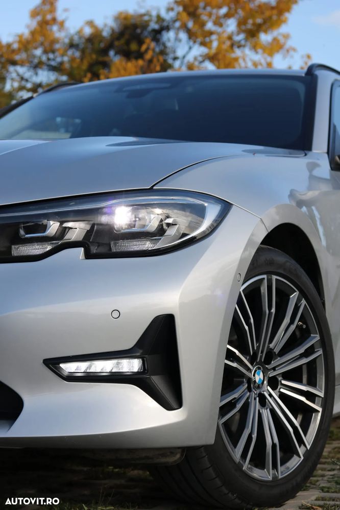 BMW Seria 3 320d AT MHEV - 3