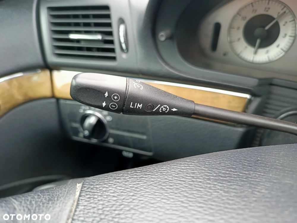 Mercedes-Benz Klasa E 220 CDI Automatik Avantgarde - 18