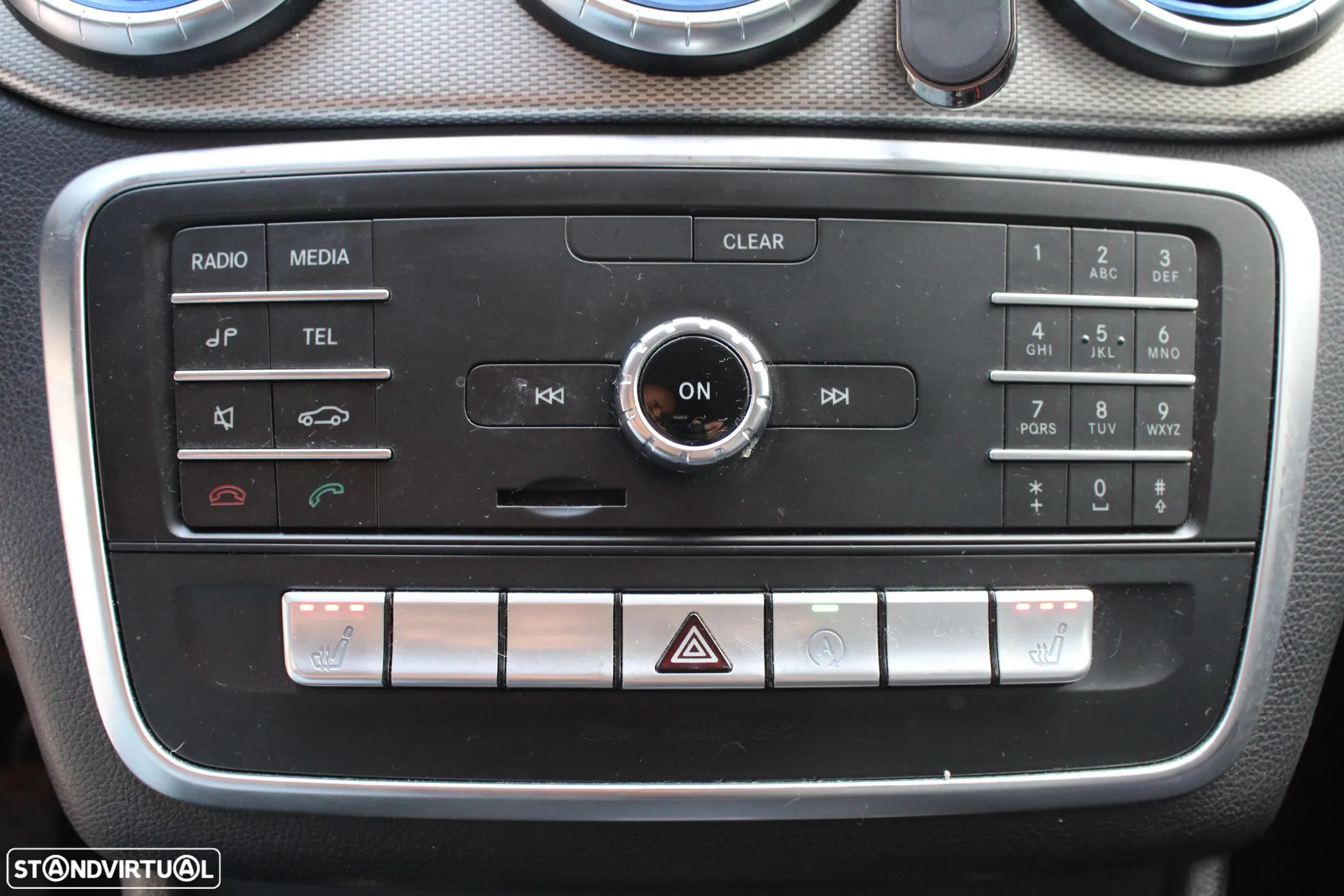 Mercedes-Benz CLA 180 d Urban - 18
