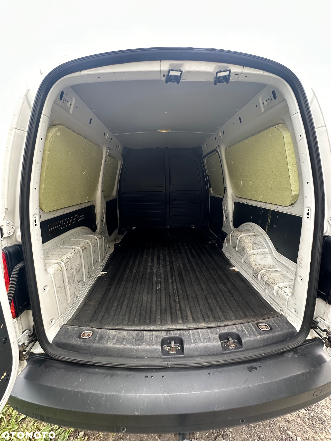 Volkswagen Caddy Maxi 2.0 TDI - 10