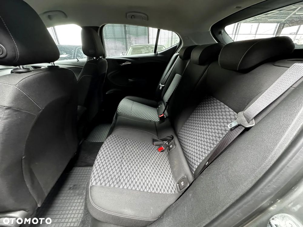 Opel Astra 1.4 T GPF Enjoy S&S - 13