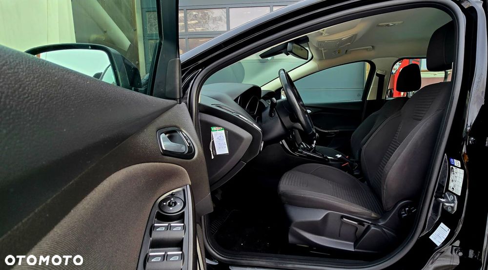 Ford Focus 1.0 EcoBoost Titanium - 16