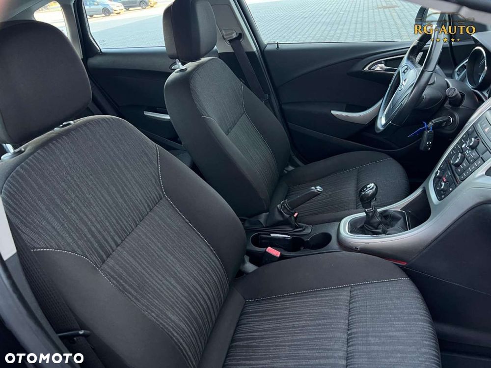 Opel Astra - 25