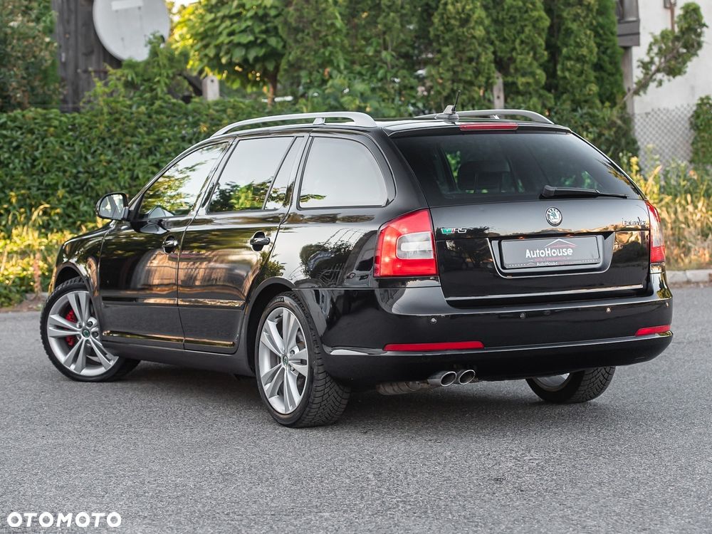 Skoda Octavia 2.0 TSI RS - 12