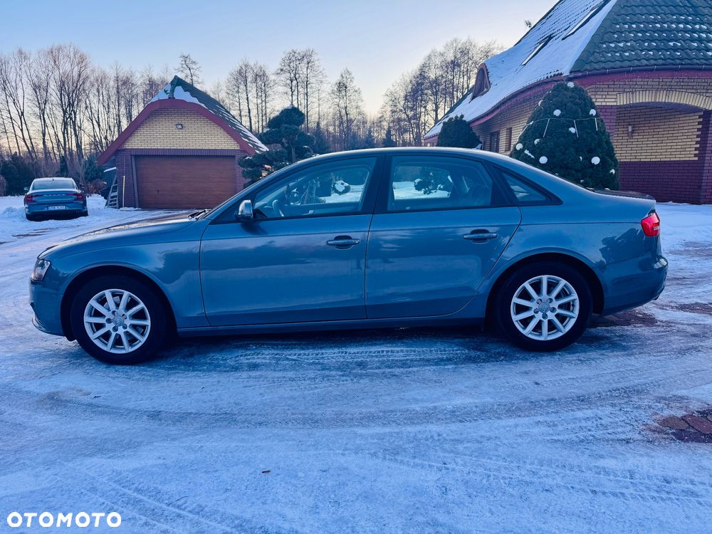 Audi A4 Limousine - 9