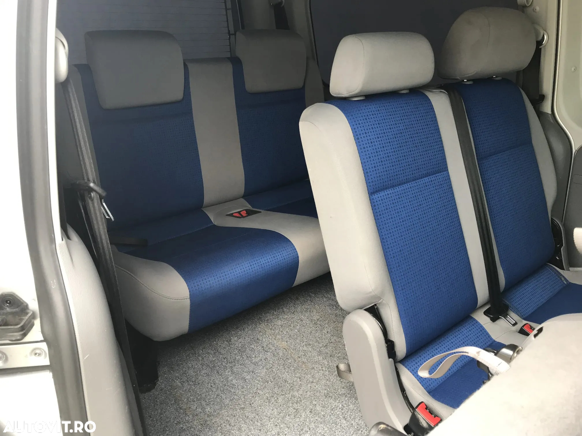 Volkswagen Caddy 1.9 TDI DPF DSG Maxi Life (7-Si.) - 30