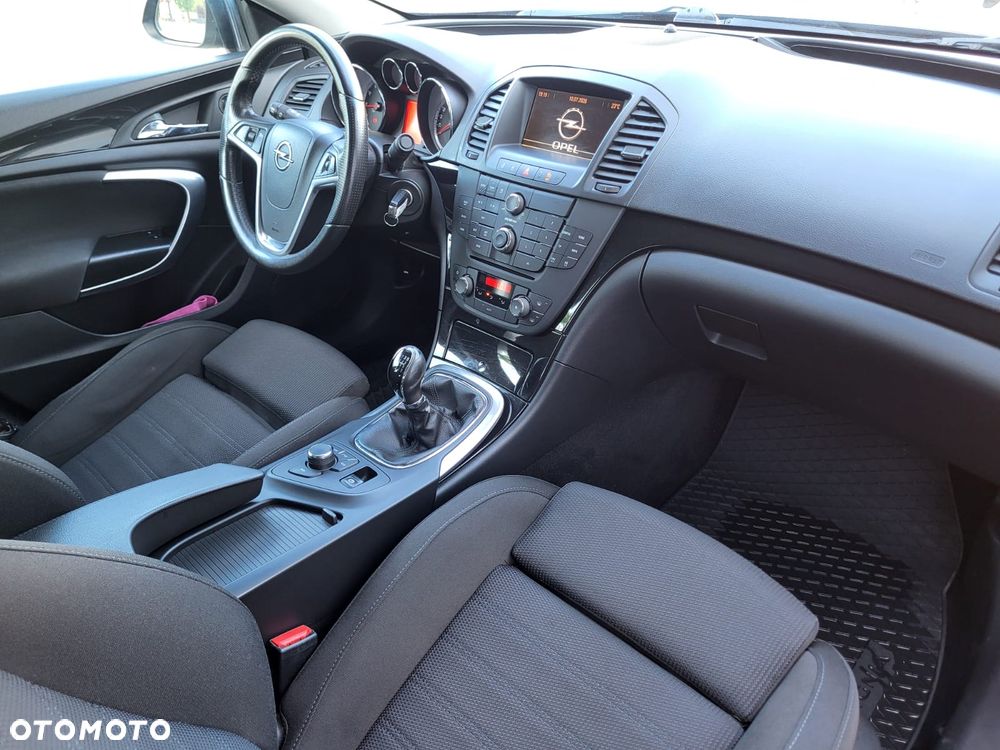 Opel Insignia 1.6 Turbo Edition - 13