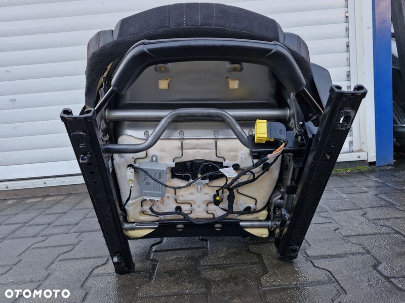 peugeot 308 ii 2 t9 gt line fotel kierowcy lewy przód półskóra alcantara - 11