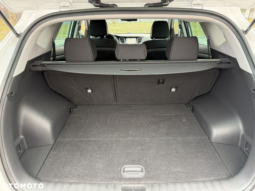 Hyundai Tucson blue 1.7 CRDi 2WD DCT Premium - 40