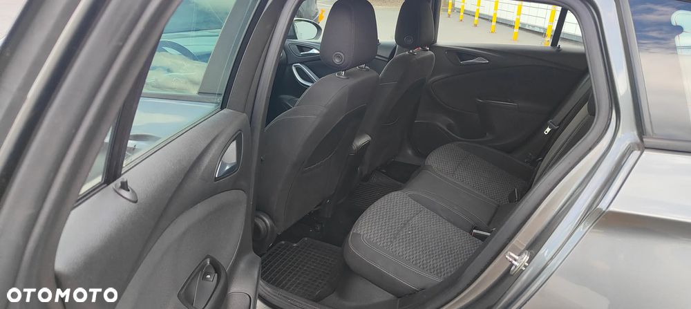Opel Astra 1.6 D Start/Stop Automatik Innovation - 31