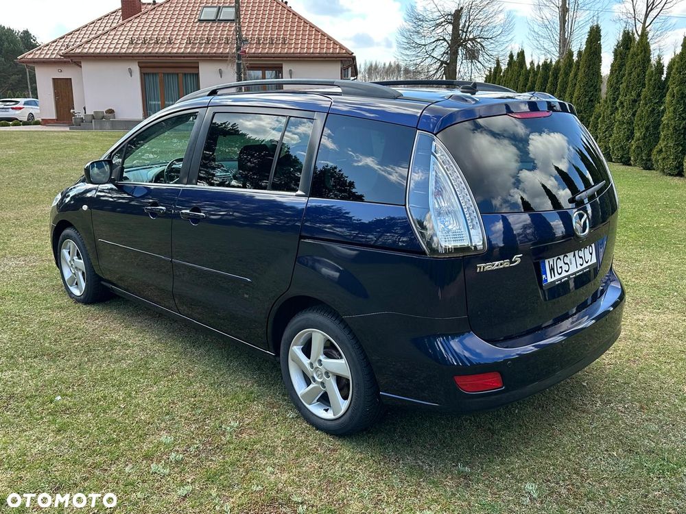 Mazda 5 - 8