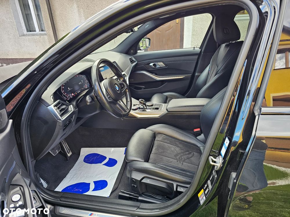 BMW Seria 3 330e M Sport - 7