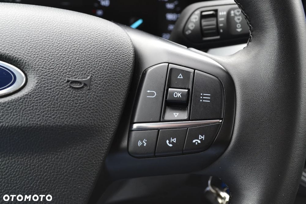 Ford Focus 1.0 EcoBoost Hybrid ACTIVE - 14