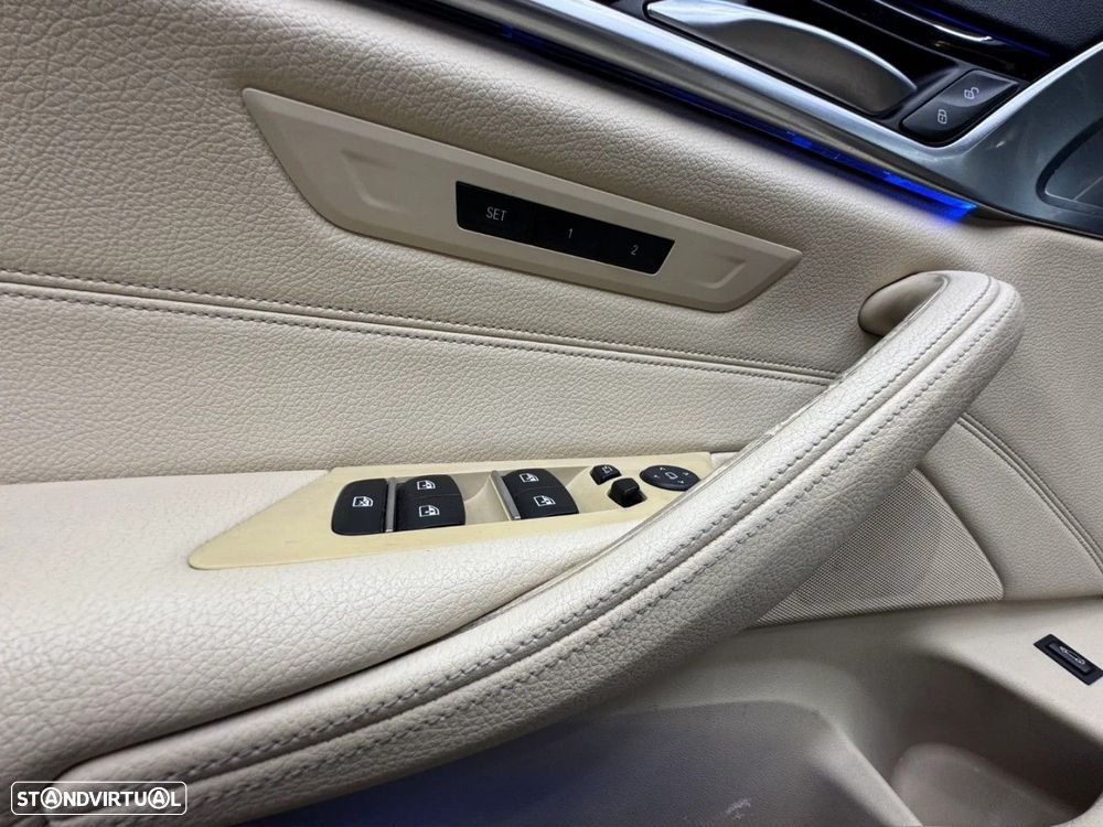 BMW 520 d Line Luxury Auto - 24