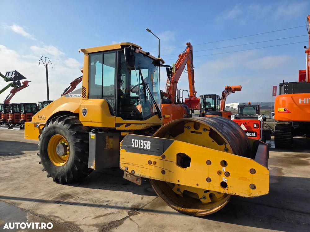 Volvo SD135B, 13,5t, latime tambur 2,3m, FULL OPTION, AC, oblon electric, GPS, antifurt, senzori pozitie, Anv 80% -ok, motor Volvo 150CP, Lung 6,1m, posibilitate leasing 4 ani, PROMOTIE 69.900 EUR+Tva - 5