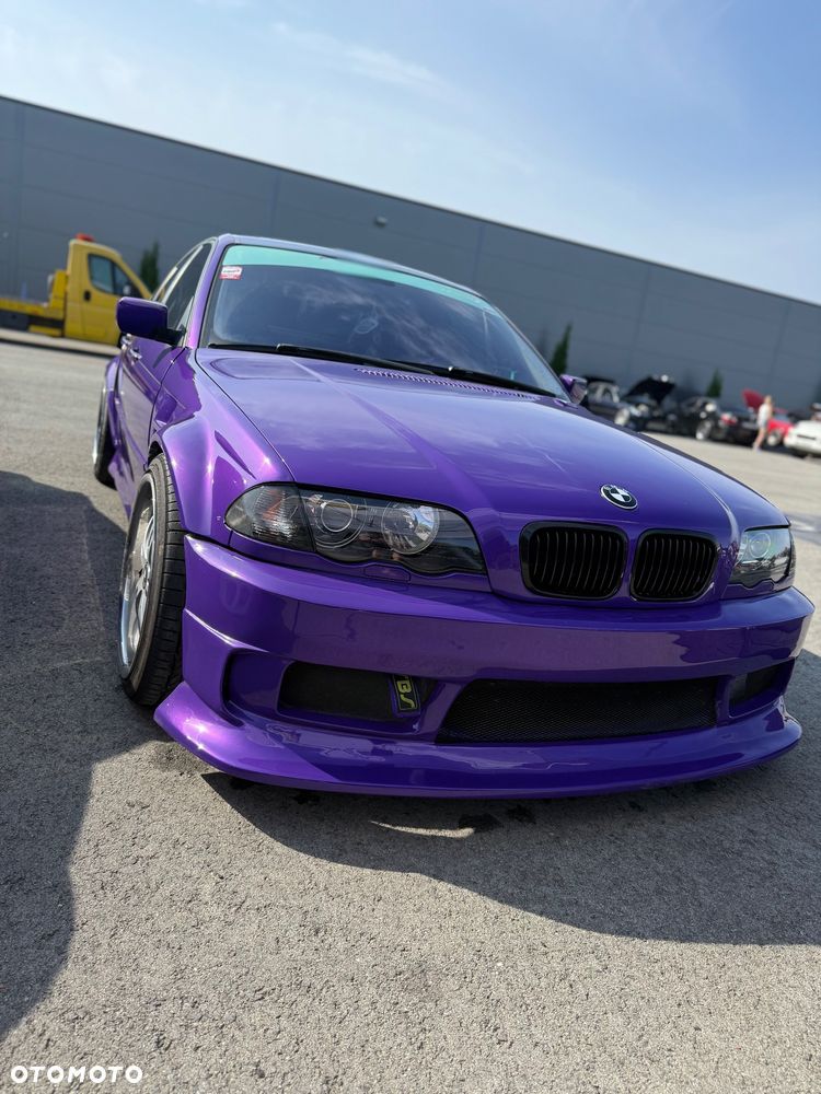 BMW Seria 3 323i - 7