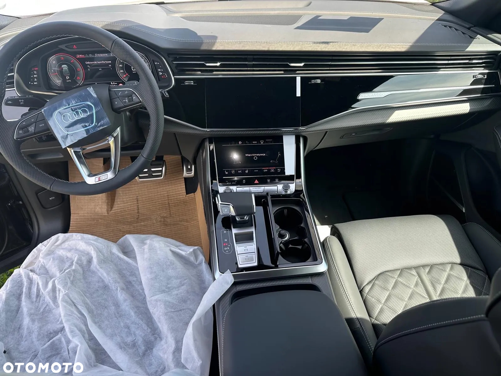 Audi Q8 - 3