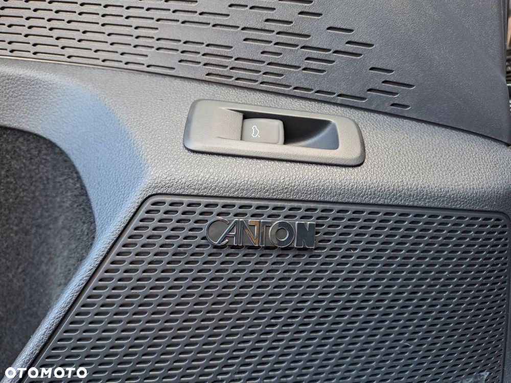 Skoda Octavia 2.0 TSI RS DSG - 11