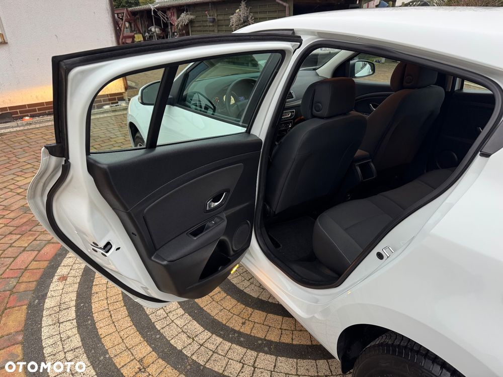 Renault Megane 1.6 16V 100 Authentique - 19