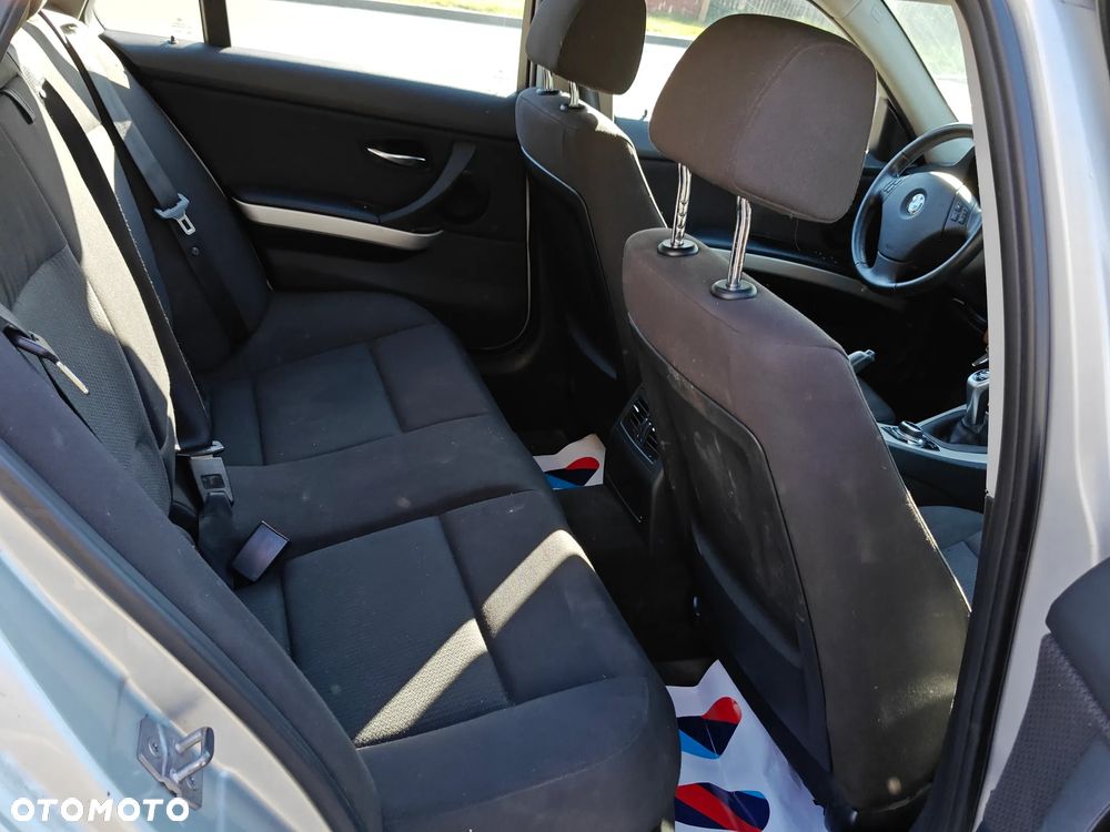 BMW Seria 3 316d Edition Luxury Line Purity - 9