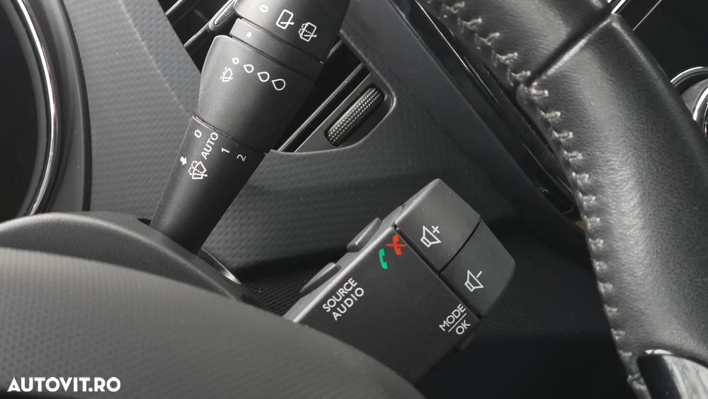 Renault Captur ENERGY dCi 110 Start&Stop Luxe - 28