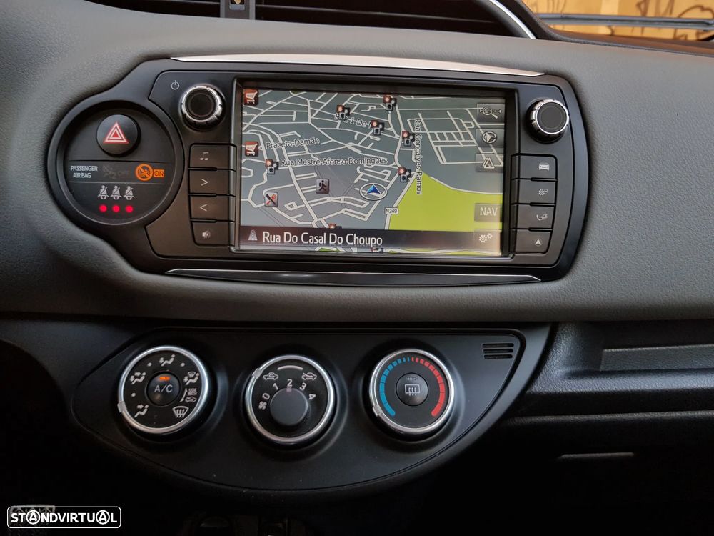 Toyota Yaris 1.4 D-4D Sport+Navi - 20