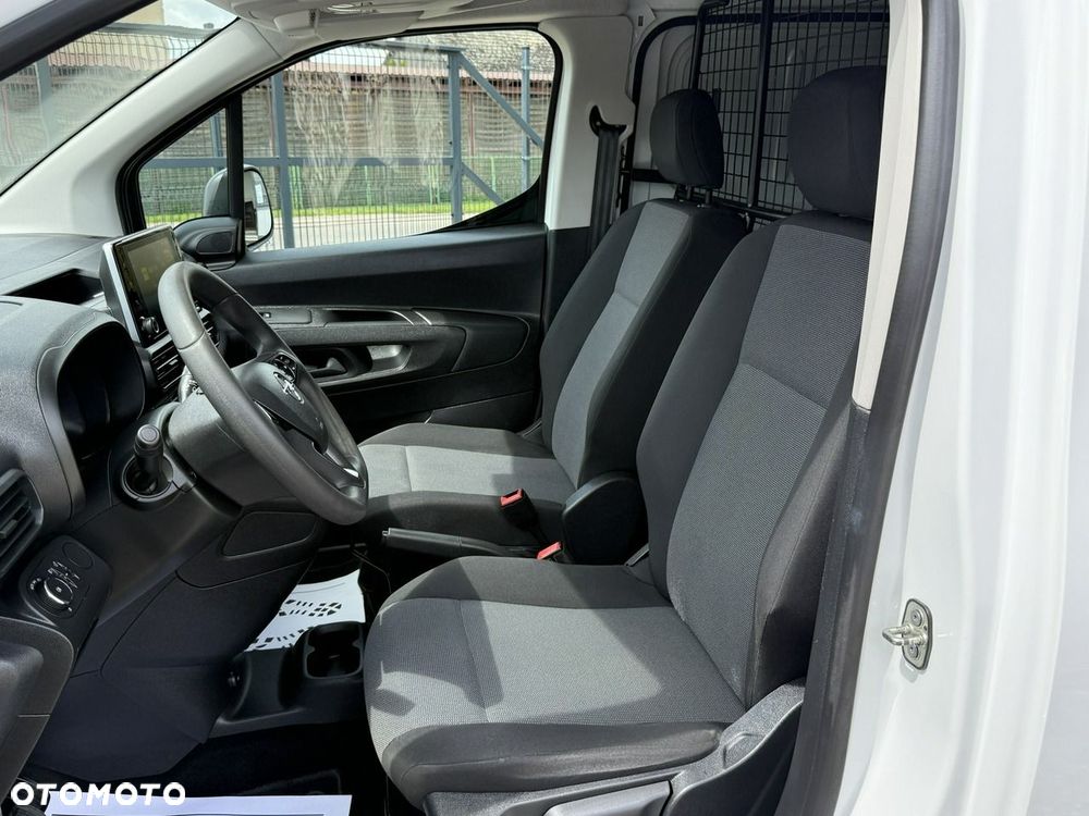 Opel Combo - 17