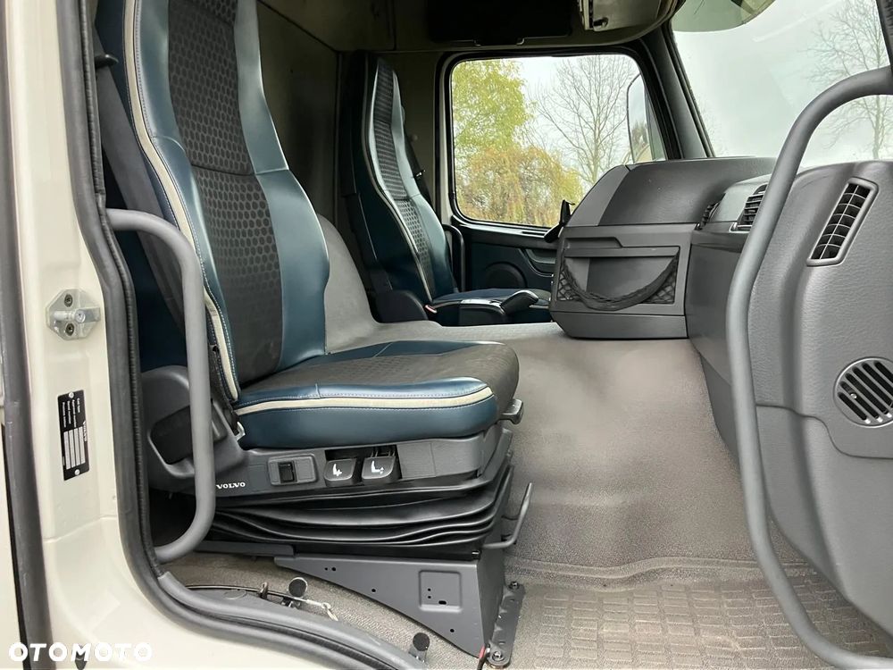 Volvo FMX 410 8x4 KIPPER WYWROTKA - 29