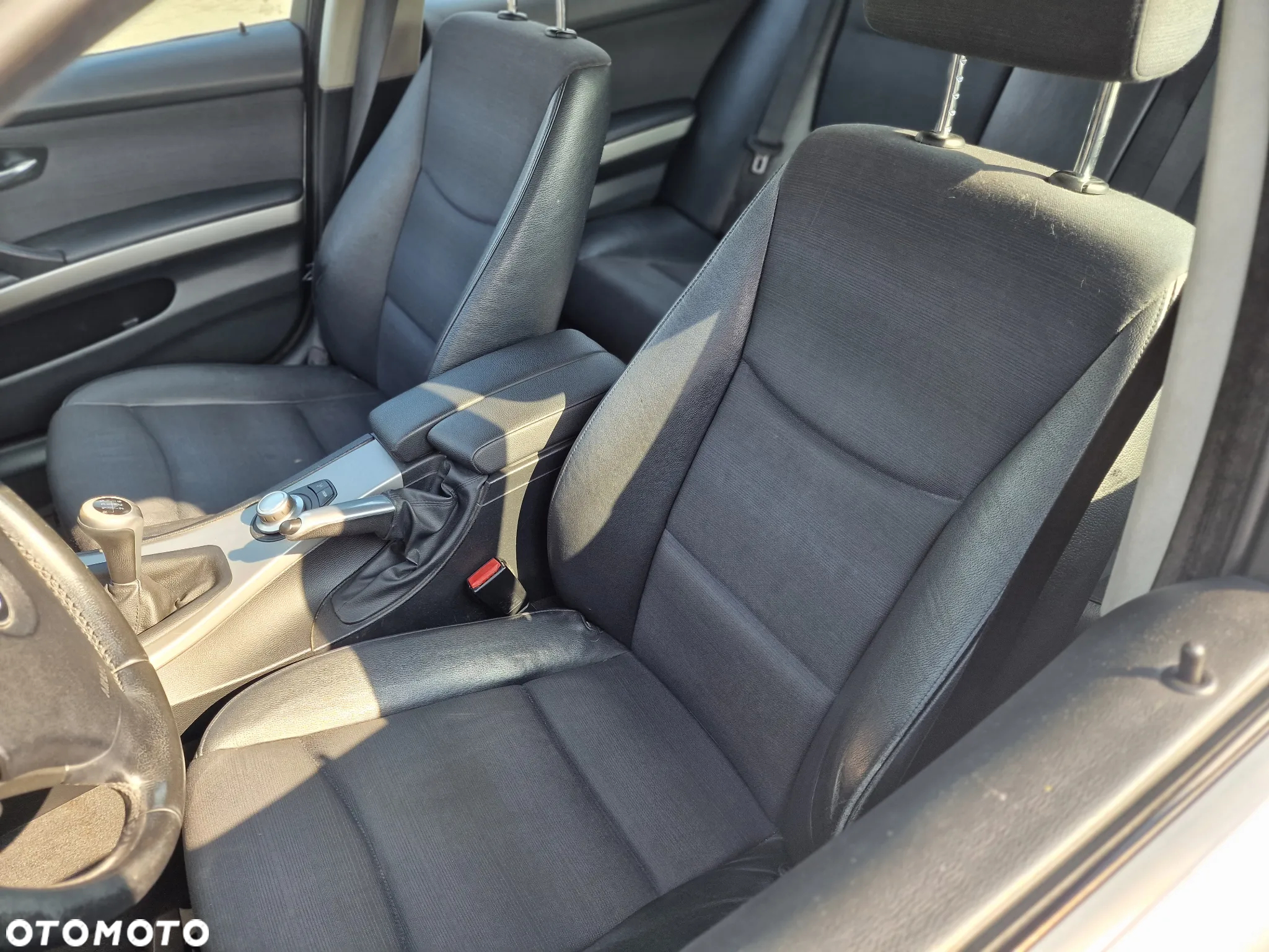 BMW Seria 3 320i - 8