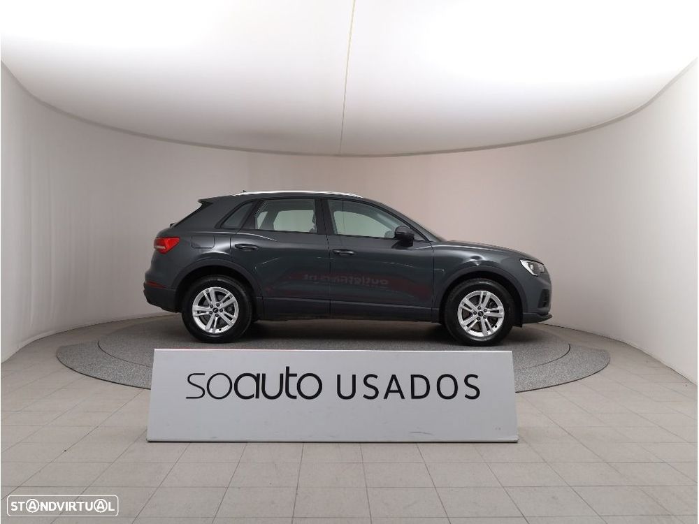 Audi Q3 - 10