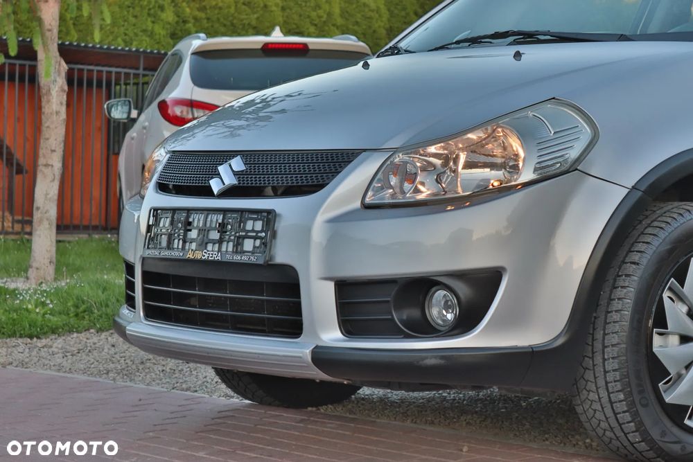 Suzuki SX4 1.6 VVT 4x4 Comfort - 9