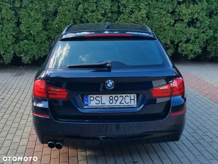 BMW Seria 5 520d Touring - 4