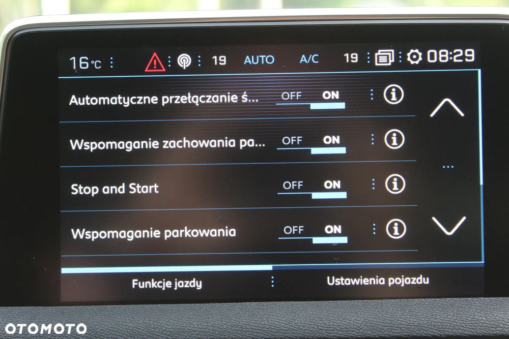 Peugeot 3008 1.2 PureTech Allure S&S - 36