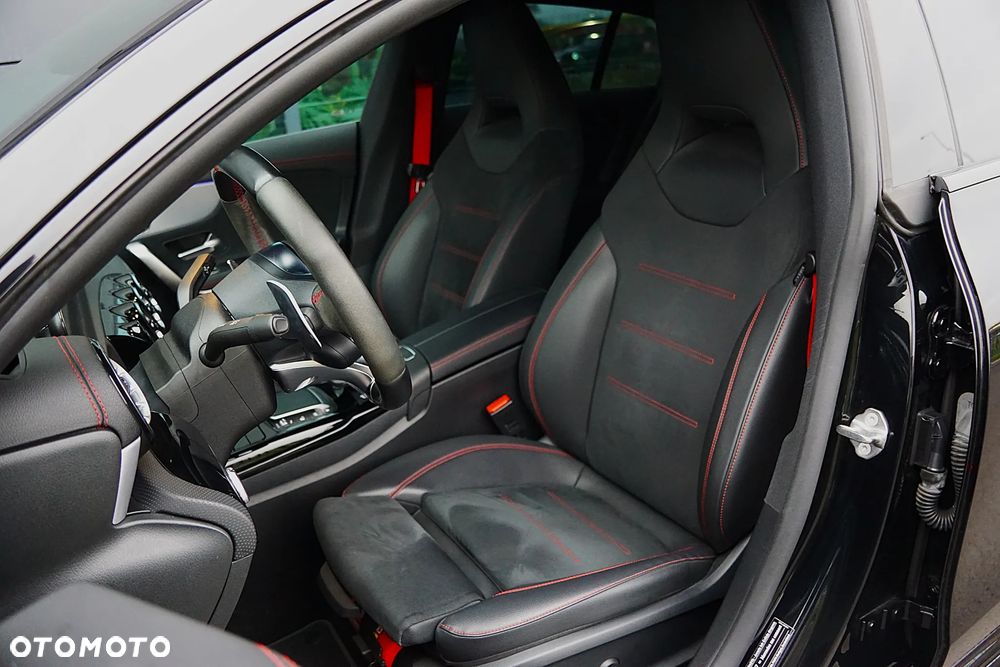 Mercedes-Benz CLA AMG 45 S 4-Matic 8G-DCT - 20