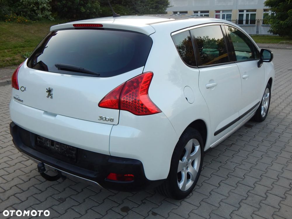 Peugeot 3008 HDi 115 Allure - 6