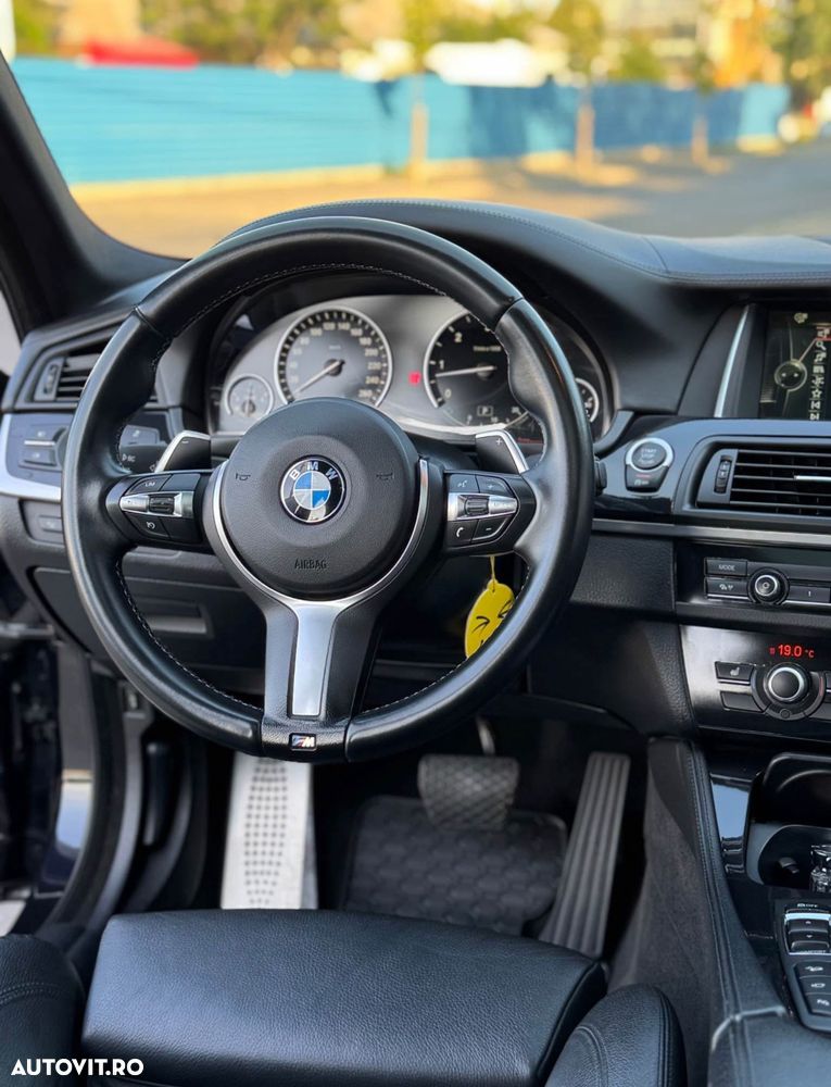 BMW Seria 5 530d xDrive - 2