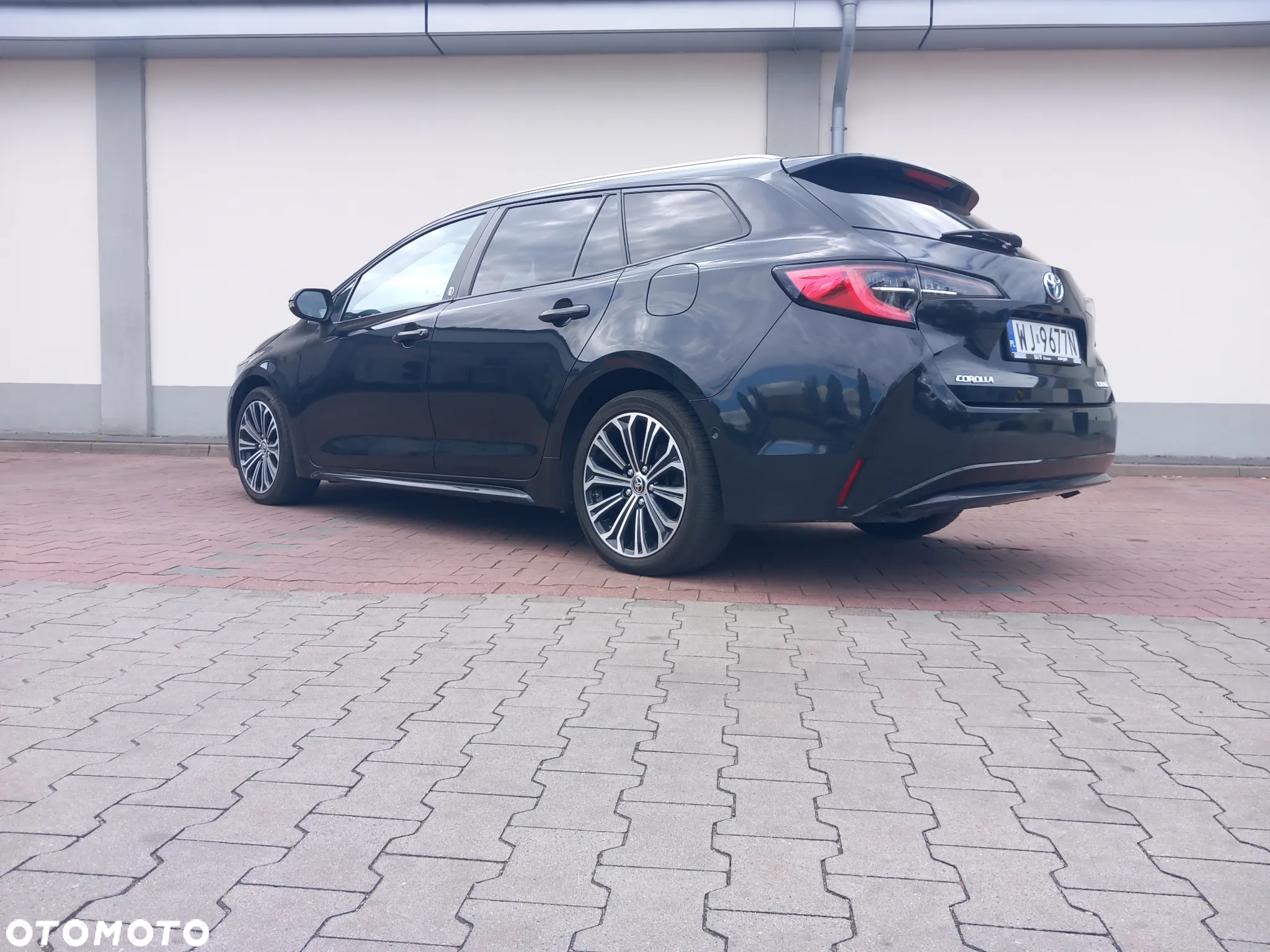 Toyota Corolla - 9